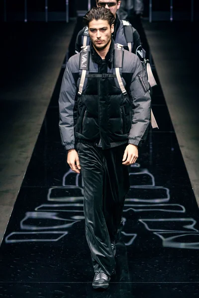 Look 41